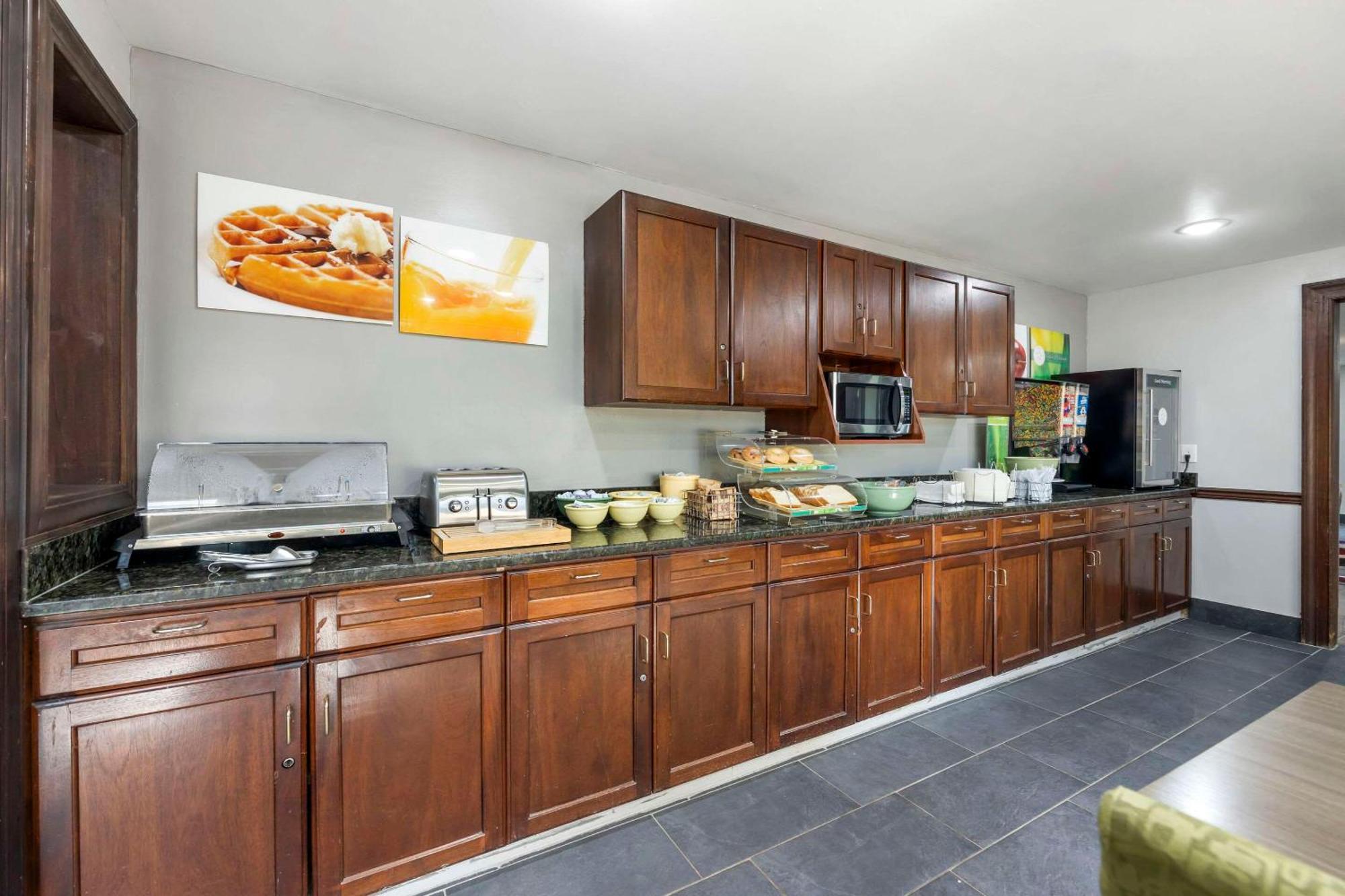 ג'קסון Quality Inn מראה חיצוני תמונה